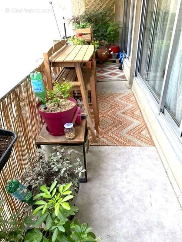 Appartement à PARIS-11E