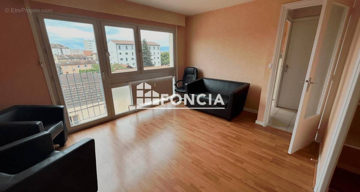 Appartement à ROANNE
