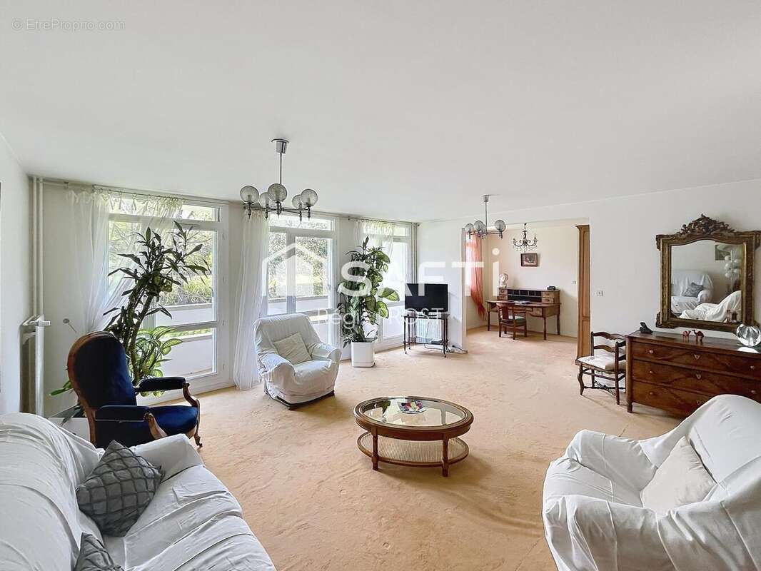 Photo 3 - Appartement à SAINT-ETIENNE