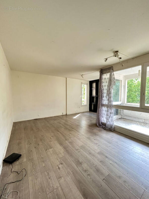 Appartement à AULNAY-SOUS-BOIS