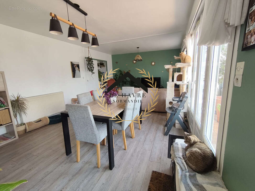 Maison 75 m² à Manneville-La-Goupil  - photo 3