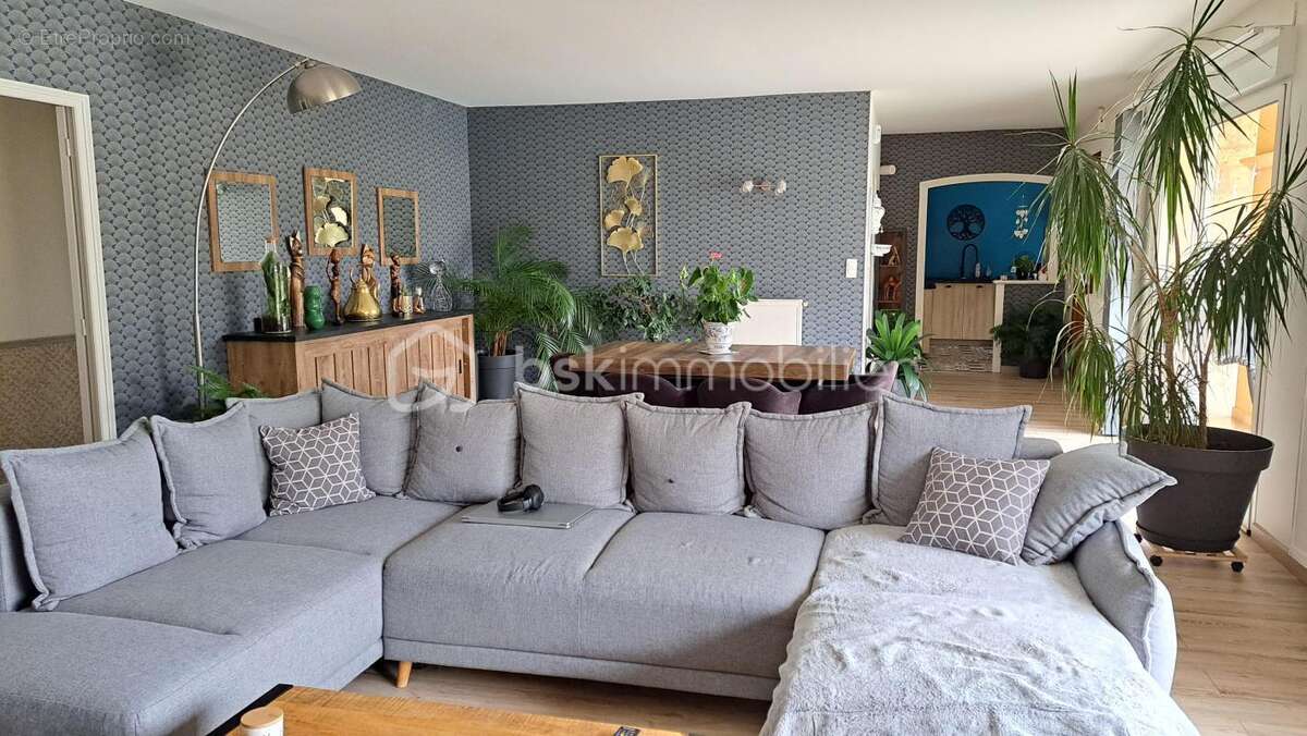 Maison à SAINT-ASTIER