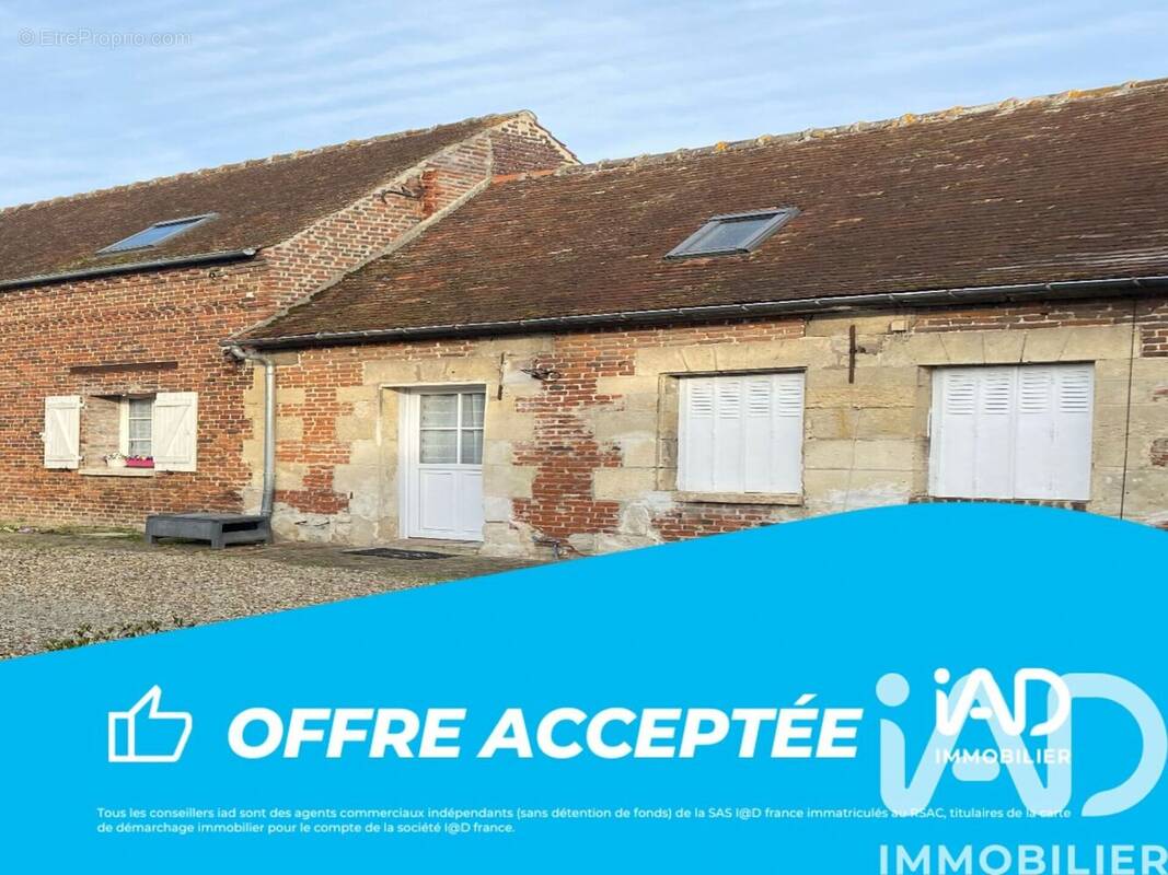 Photo 1 - Maison à CHEVRIERES