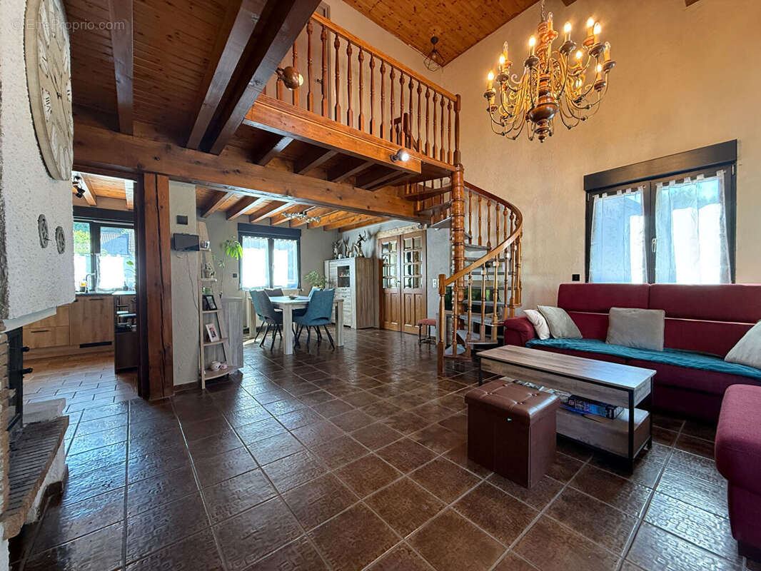 Maison de plain-pied, Moirans-en Montagne, 111 m² - photo 4