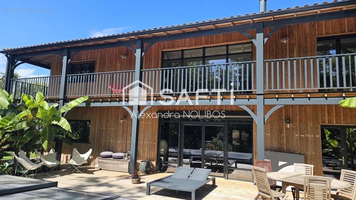 Photo 1 - Maison à LANTON