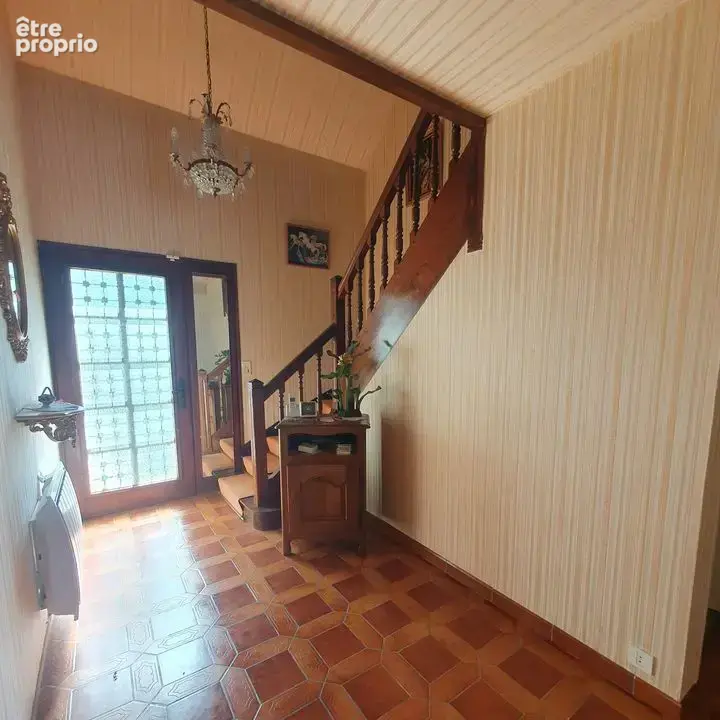 Maison 213m2 4 chambres sur un terrain 9454m2 - photo 16