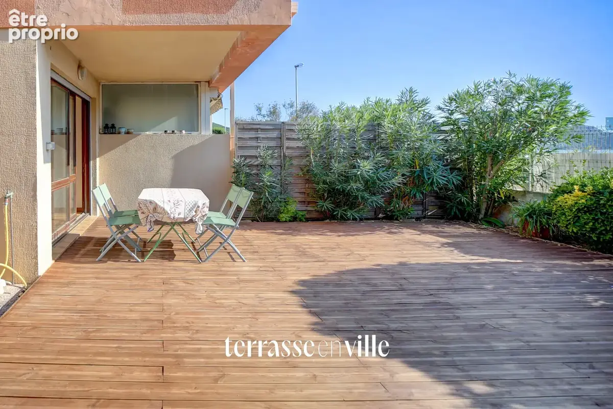 Saint cyr s/ mer - plage - appartement t2 40m2 - jardin 105m2 - parking - 399000€ - photo 3