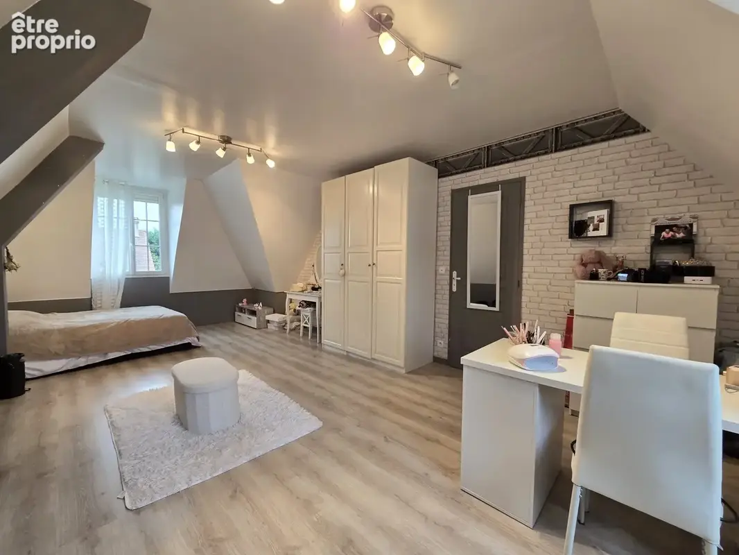 Maison 5 pièces 173 m² à vendre à Conches-En-Ouche (27190) - photo 8