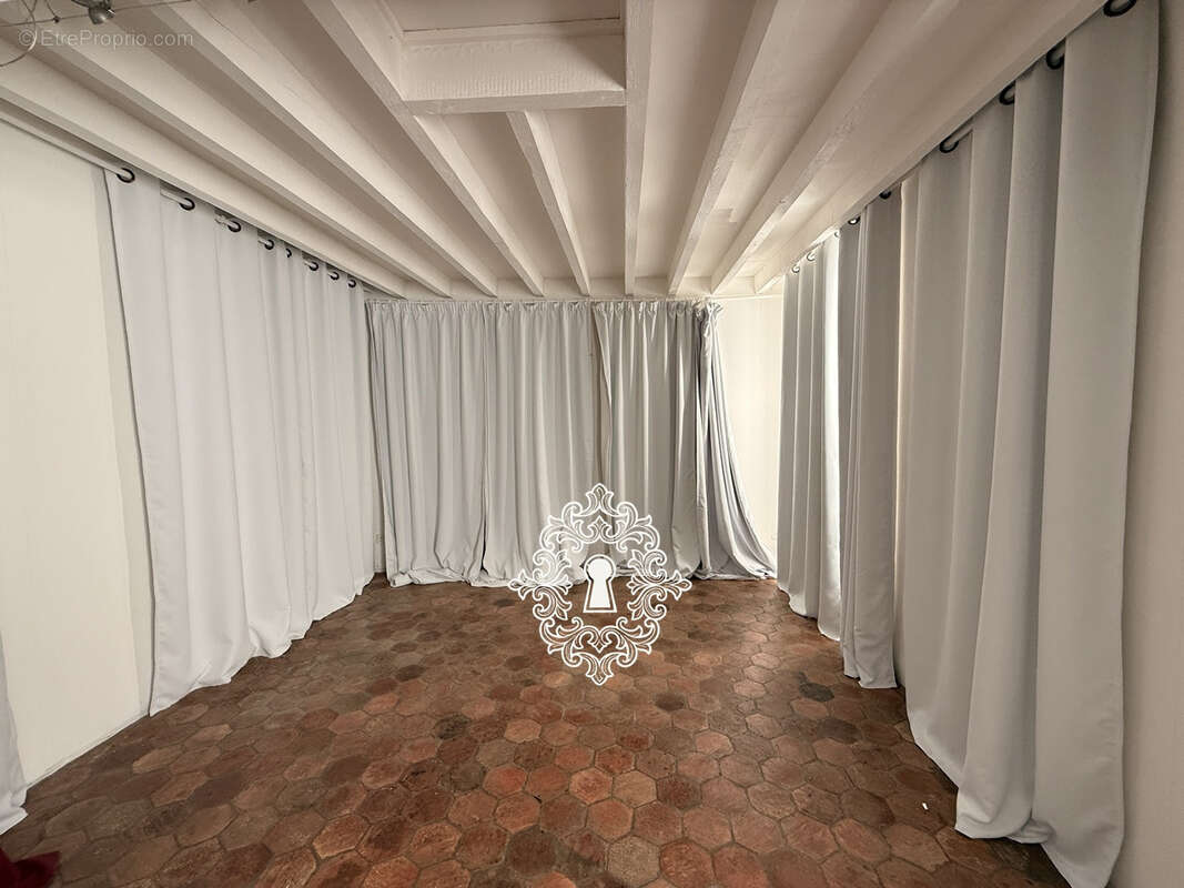 Maison à DONNEMARIE-DONTILLY