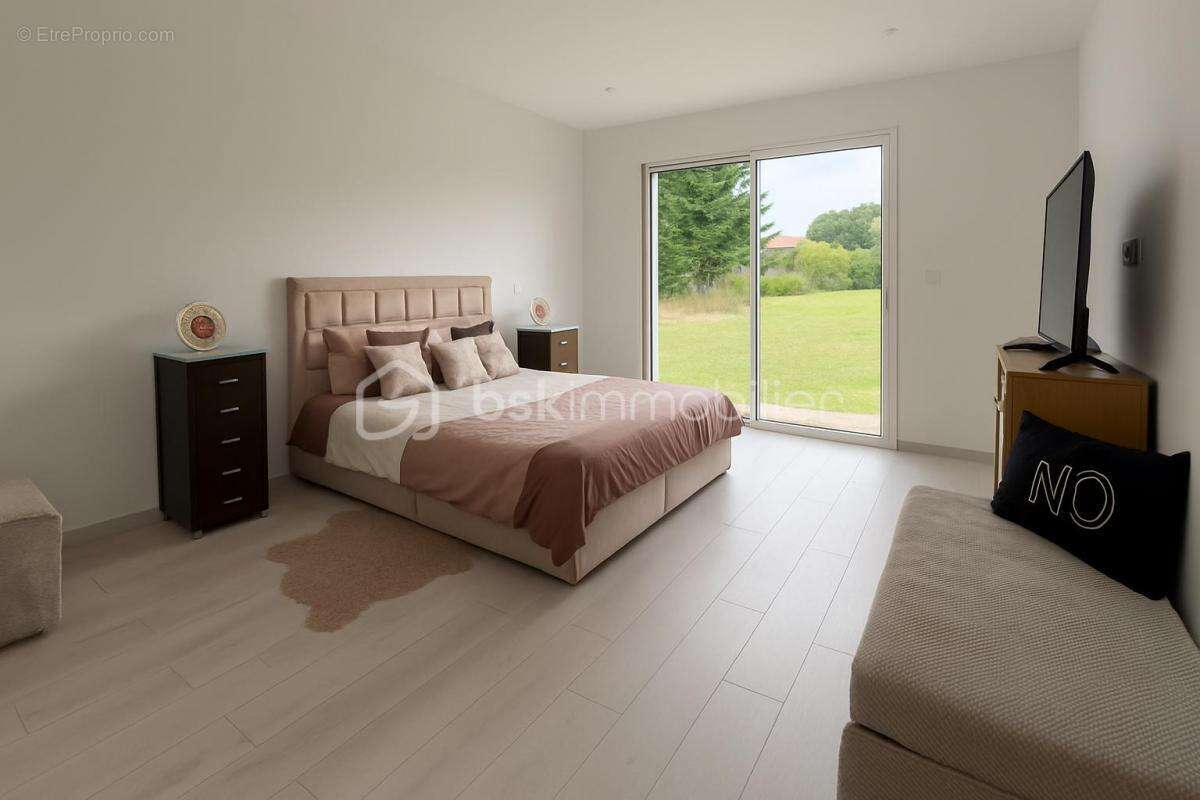 Maison à SAINT-GERMAIN-ET-MONS