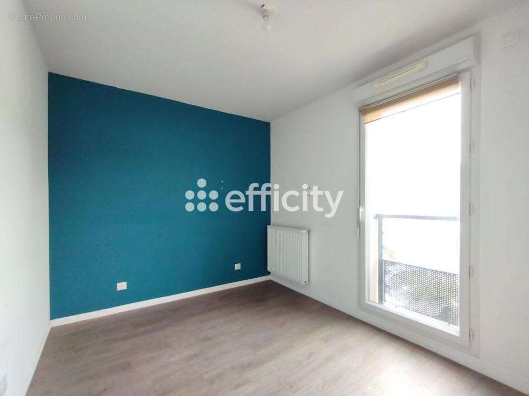 Appartement à DOURDAN