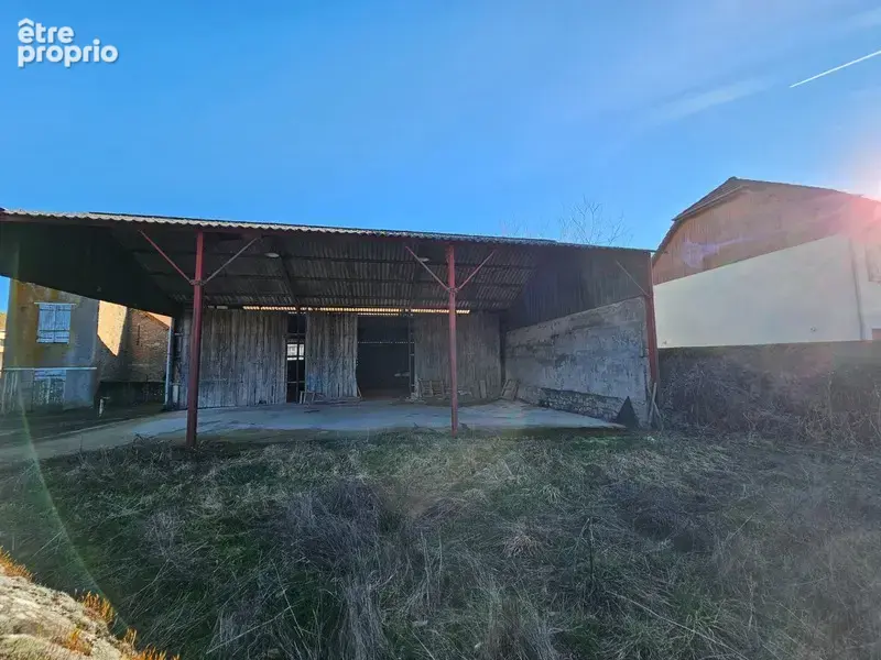 Bâtiment avec auvent SAULIEU (21210) sur terrain de 1405m² - photo 3