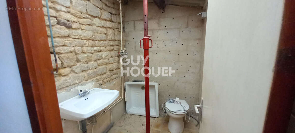 Maison à AMFREVILLE