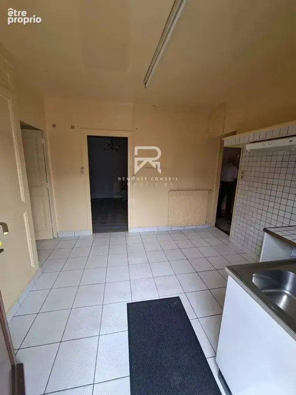Ensemble immobilier maison de ville et local industriel - photo 10