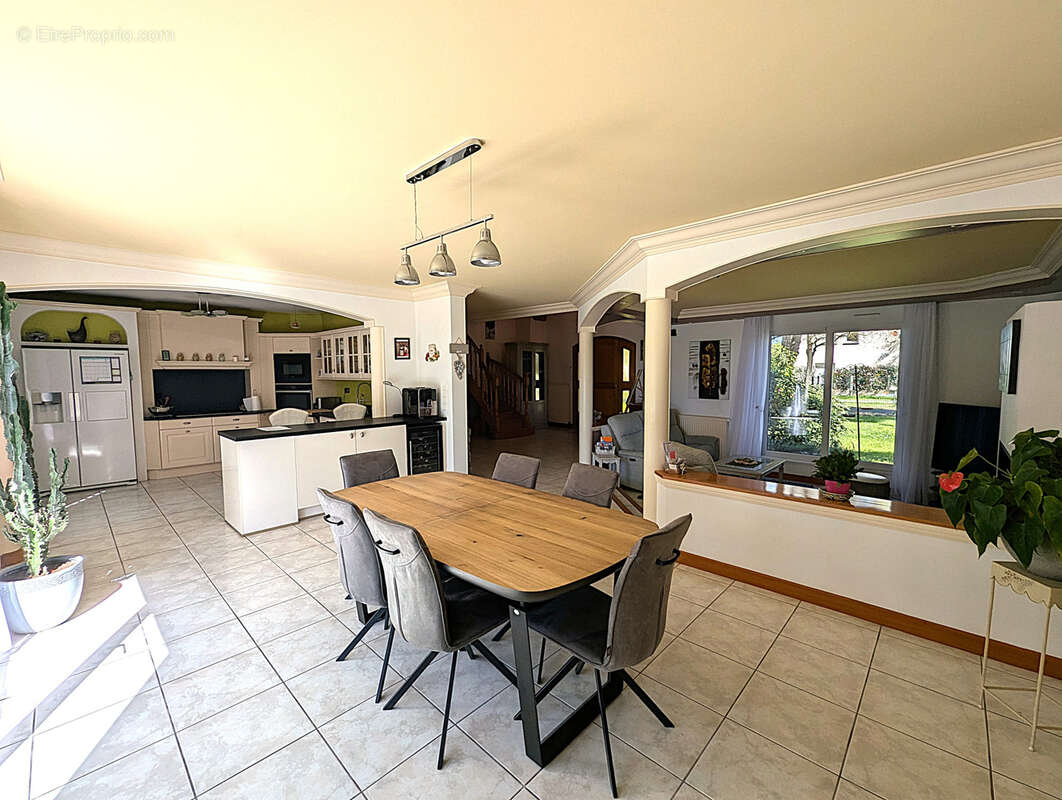 Maison à PONTCHATEAU