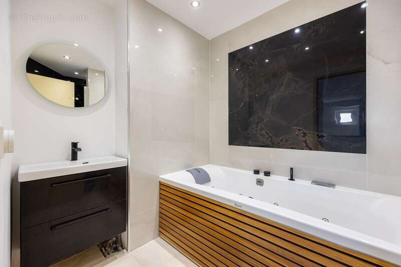 ***visite virtuelle disponible sur demande...marseille 8ᵉ...résidence flotte...appartement familial de standing...terrasse...vue - photo 7