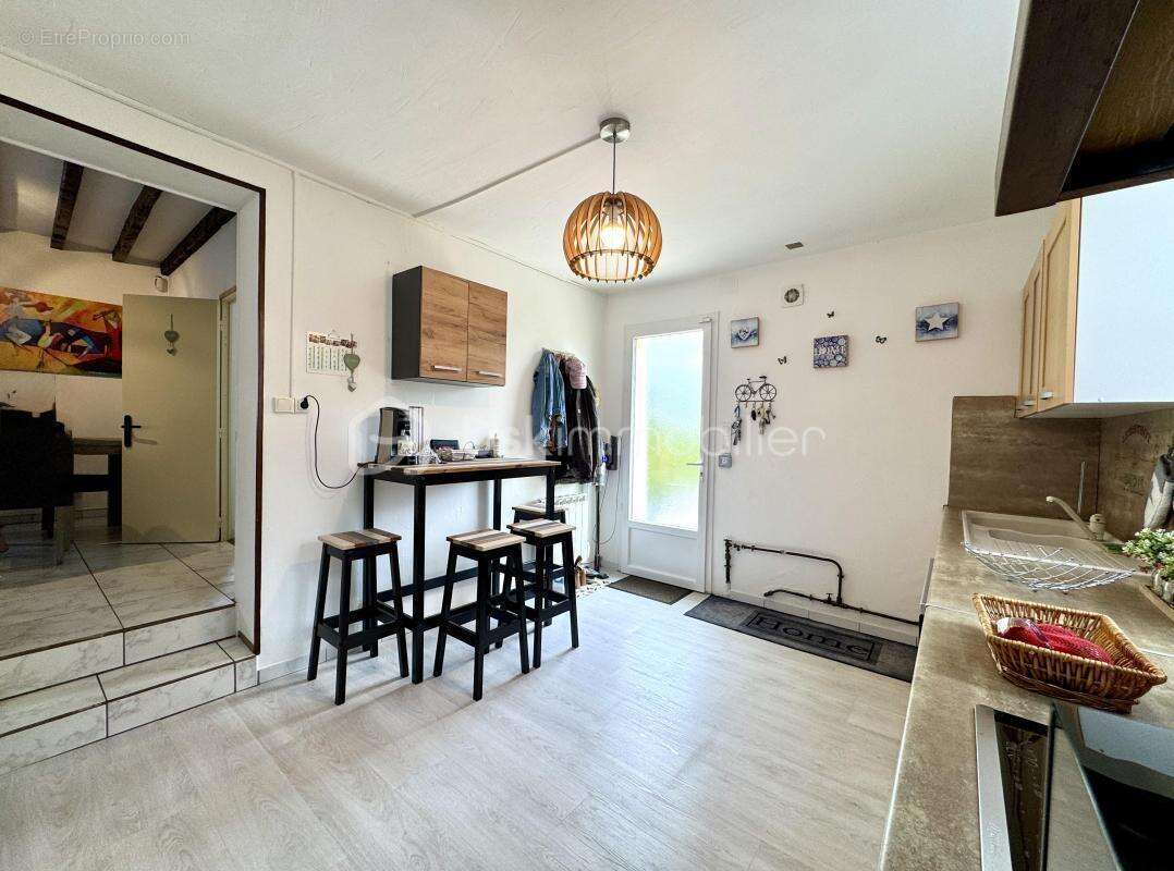 Maison à VIELS-MAISONS