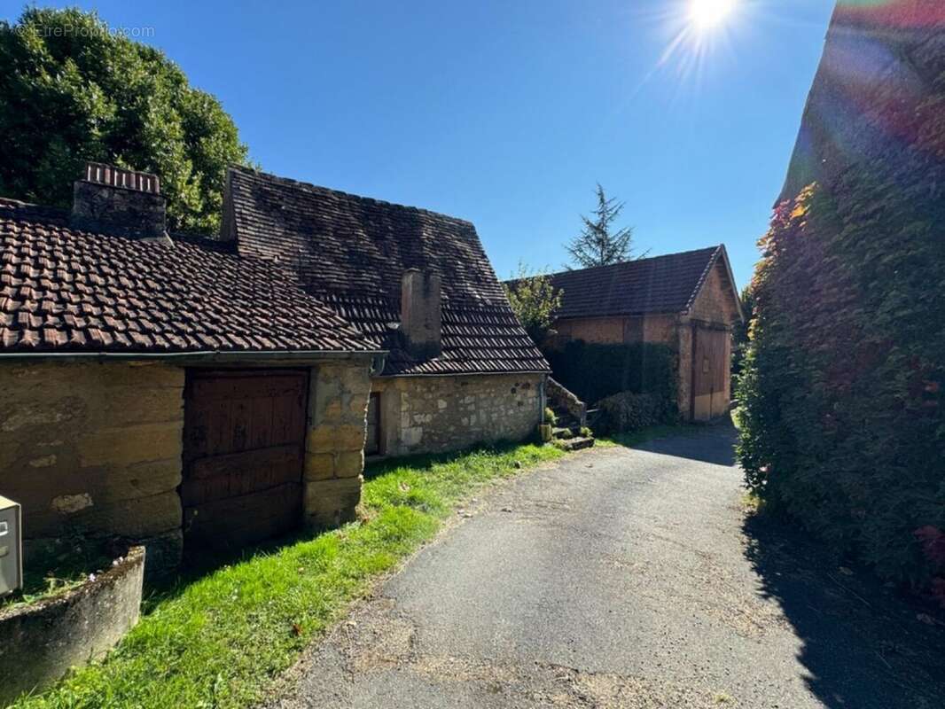 Maison à SAINT-CYPRIEN