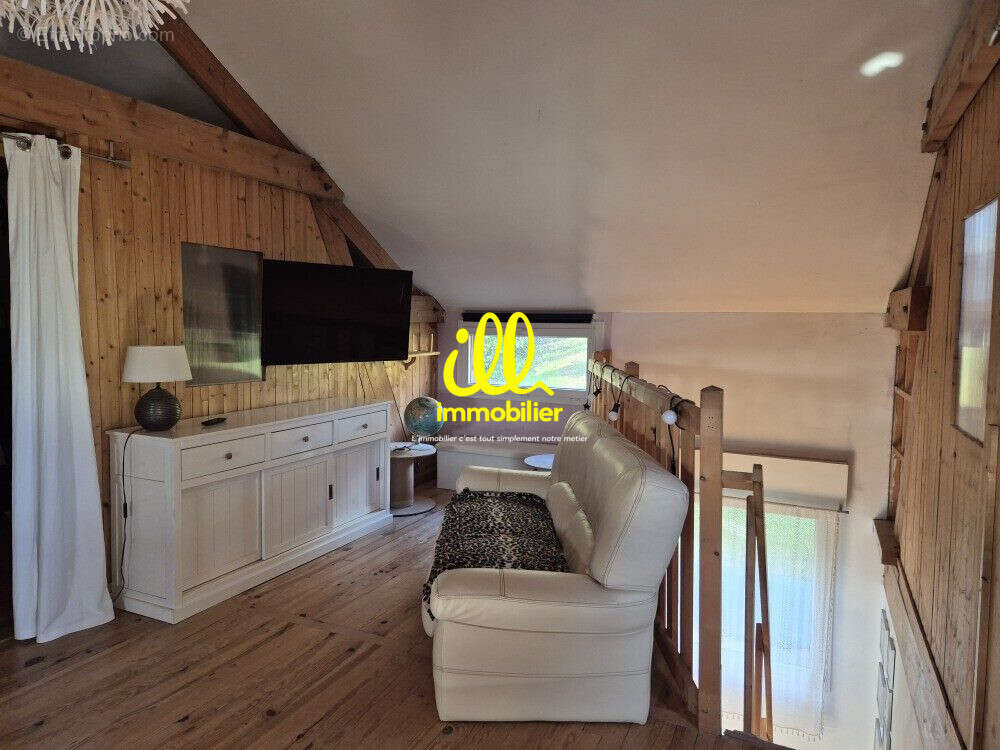 Maison 172 m² à Charleville-Mezieres  - photo 6