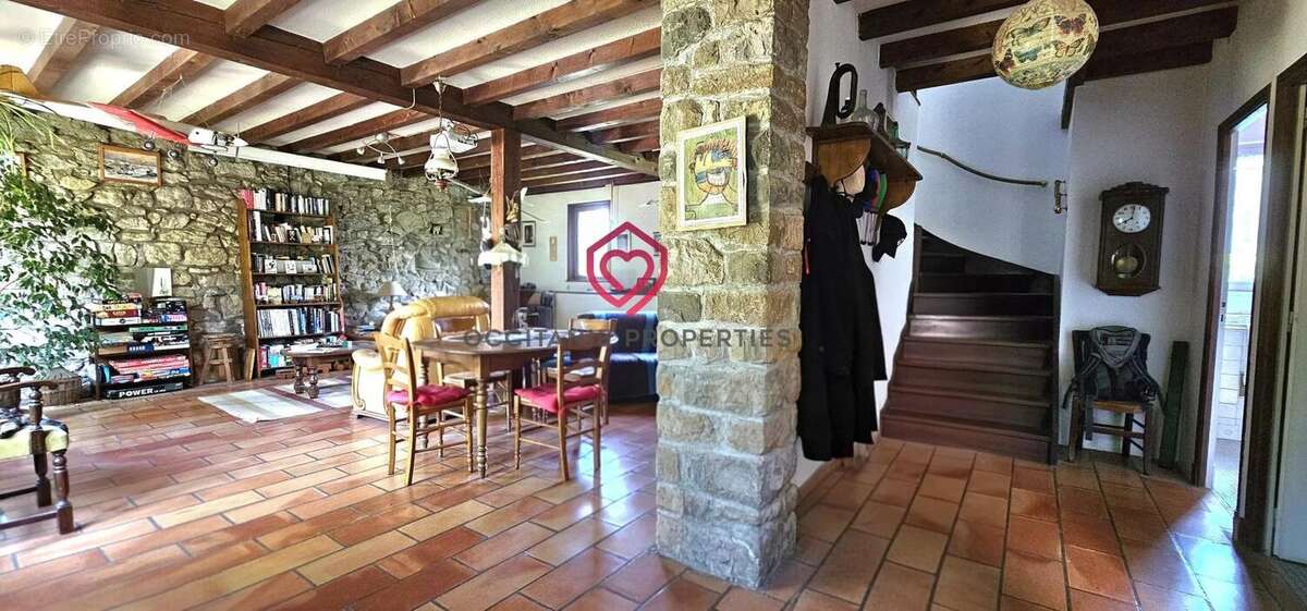Beau potentiel pour cette maison de 6 pièces - photo 6