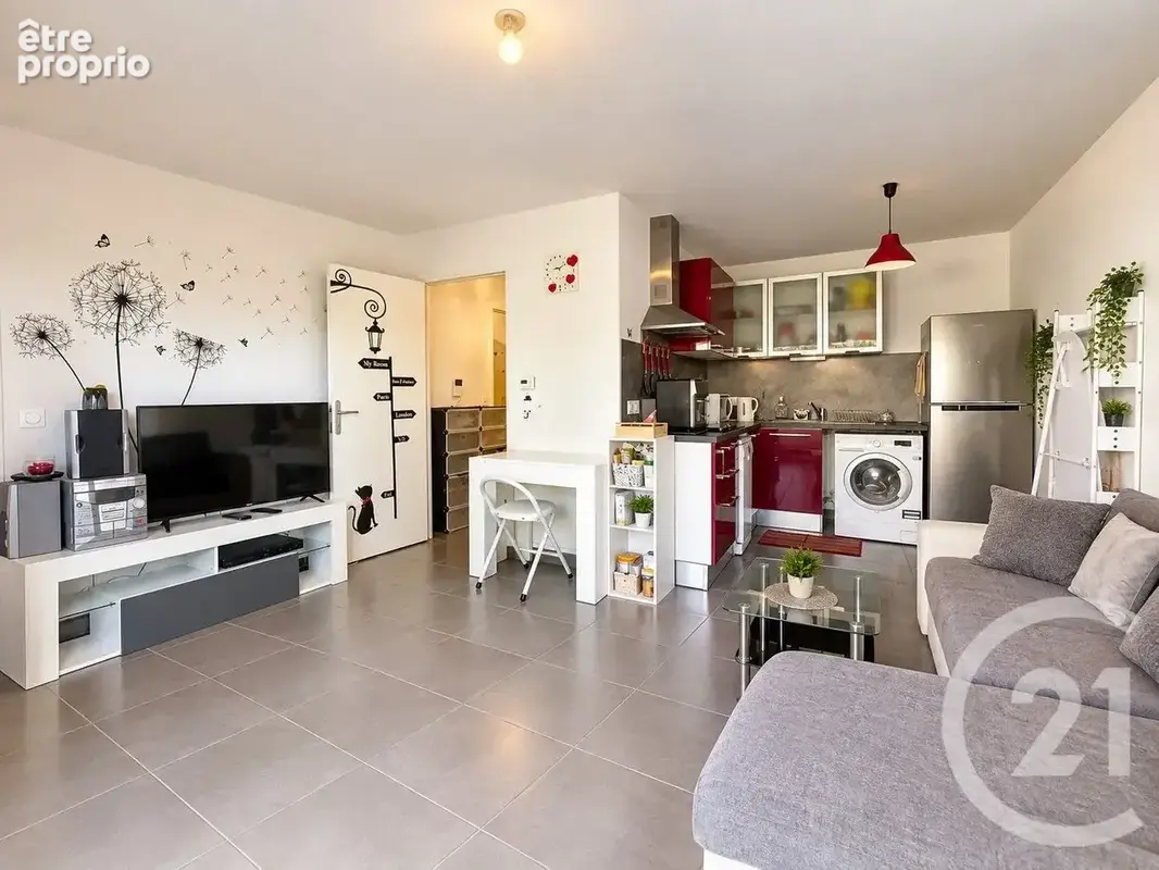 Appartement 2 pièces 41 m² à vendre à Nice (06200) - photo 2