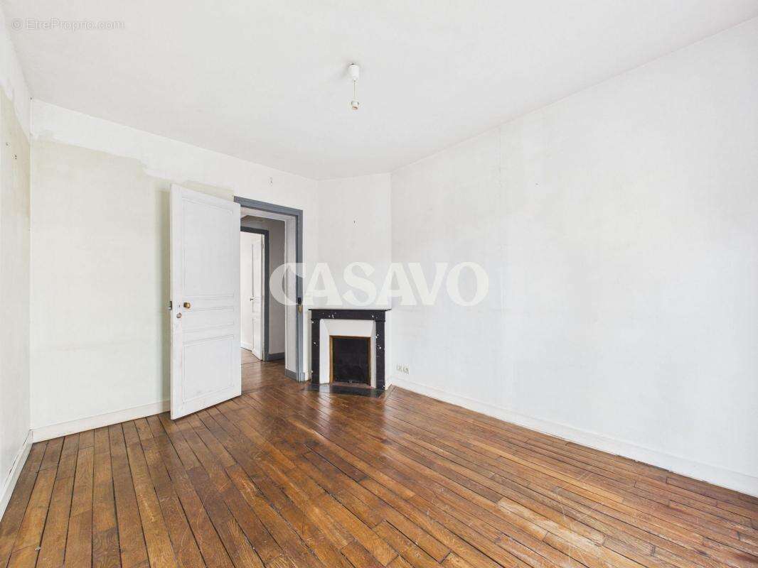 Appartement à SURESNES
