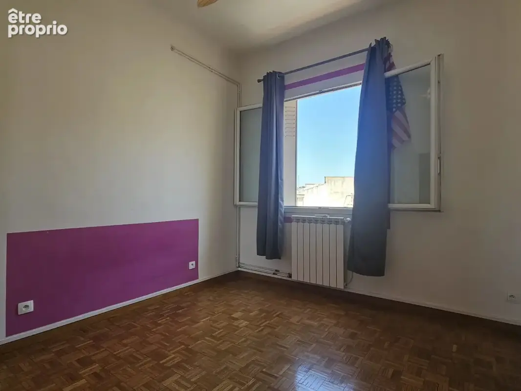 MONTOLIVET. Grand T3/4 de 72 m². - photo 5