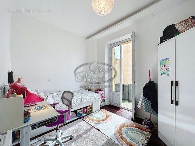 Appartement à BORMES-LES-MIMOSAS