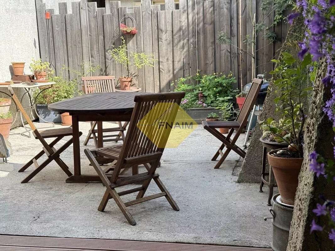 Maison à SAULX-LES-CHARTREUX