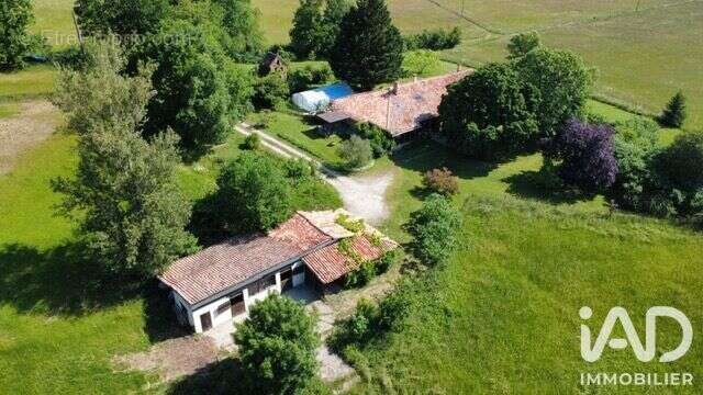 Maison 370 m² à Lafrancaise  - photo 3