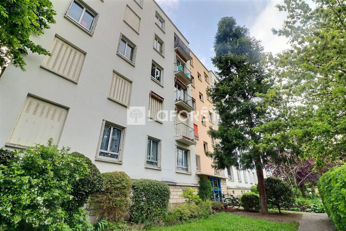 Appartement à RUEIL-MALMAISON