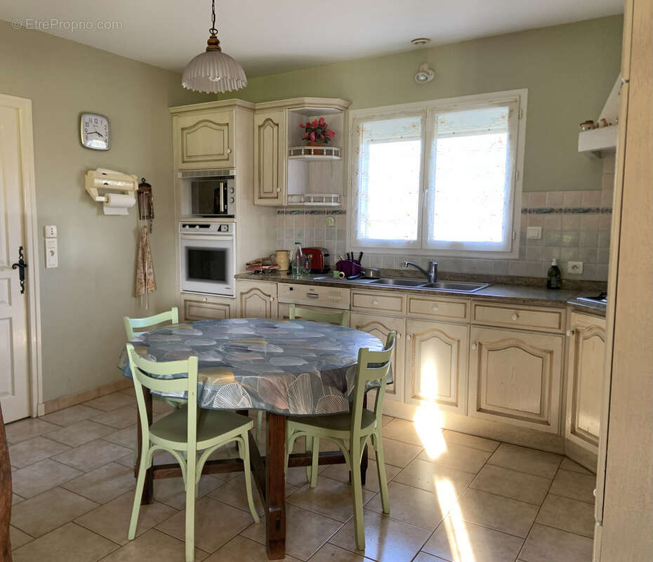 Maison à LISLE-SUR-TARN