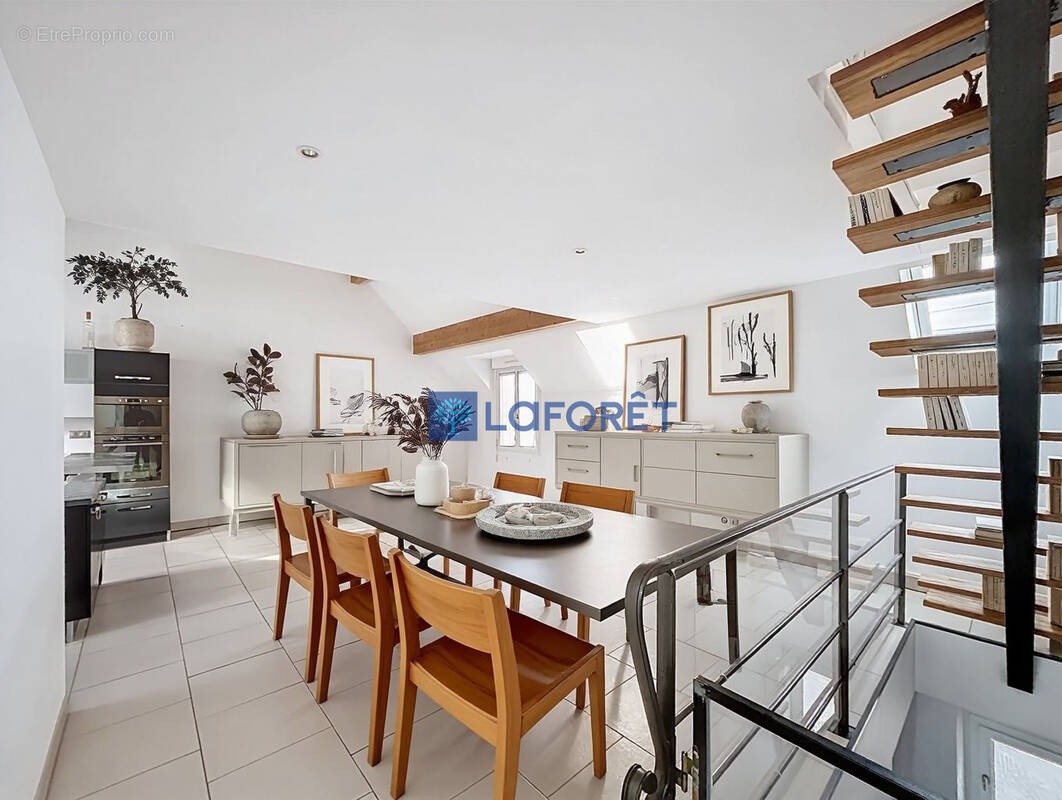 Appartement à SAINTRY-SUR-SEINE