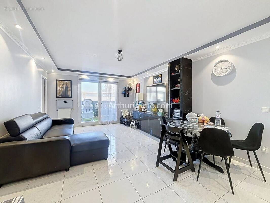 Appartement à LIMEIL-BREVANNES
