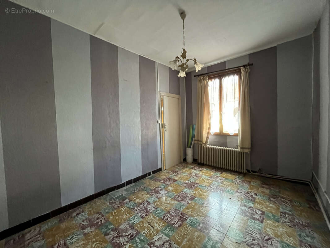 Maison à COURCELLES-LES-LENS