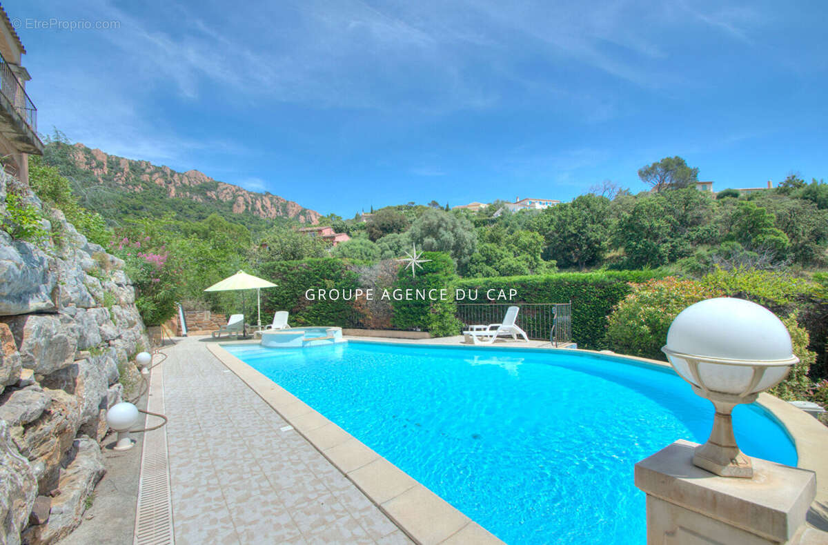 Maison à SAINT-RAPHAEL