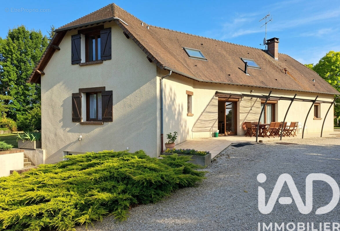 Photo 1 - Maison à CHAUMESNIL
