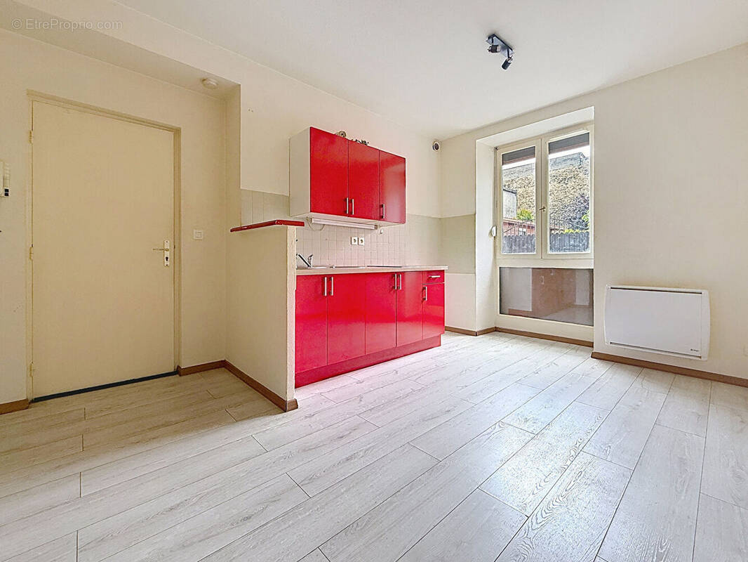 Appartement à BOURGOIN-JALLIEU