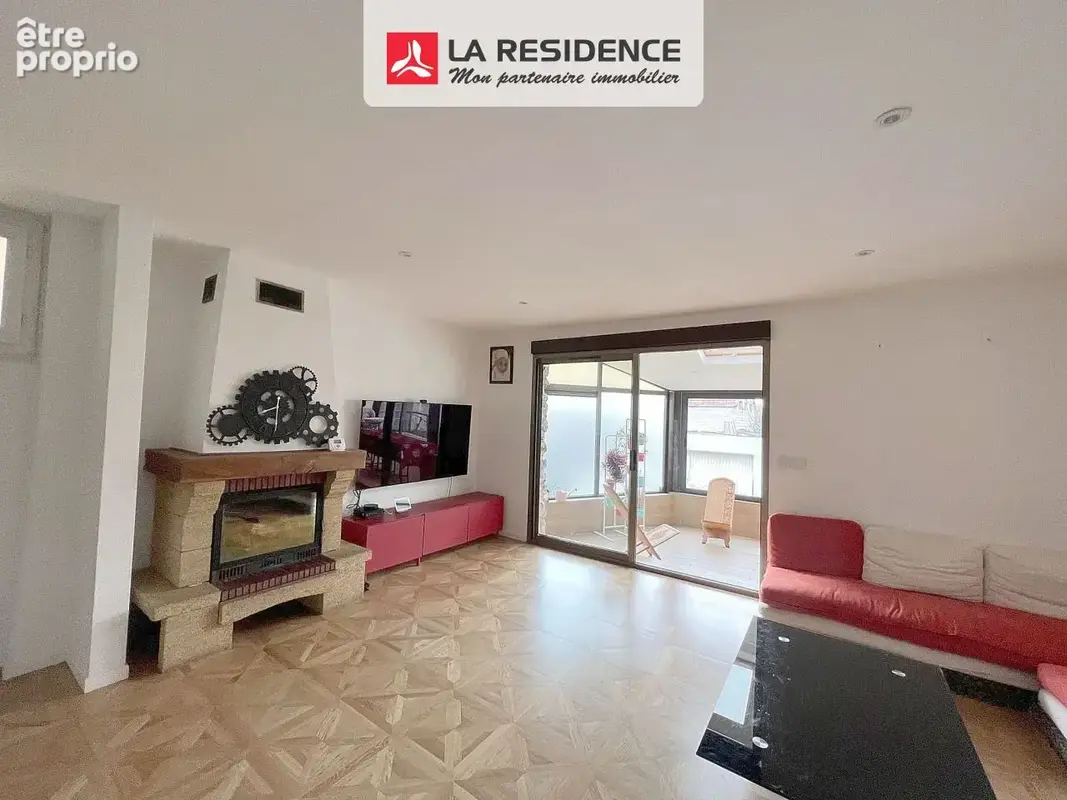 Maison 160 m² à Stains  - photo 6