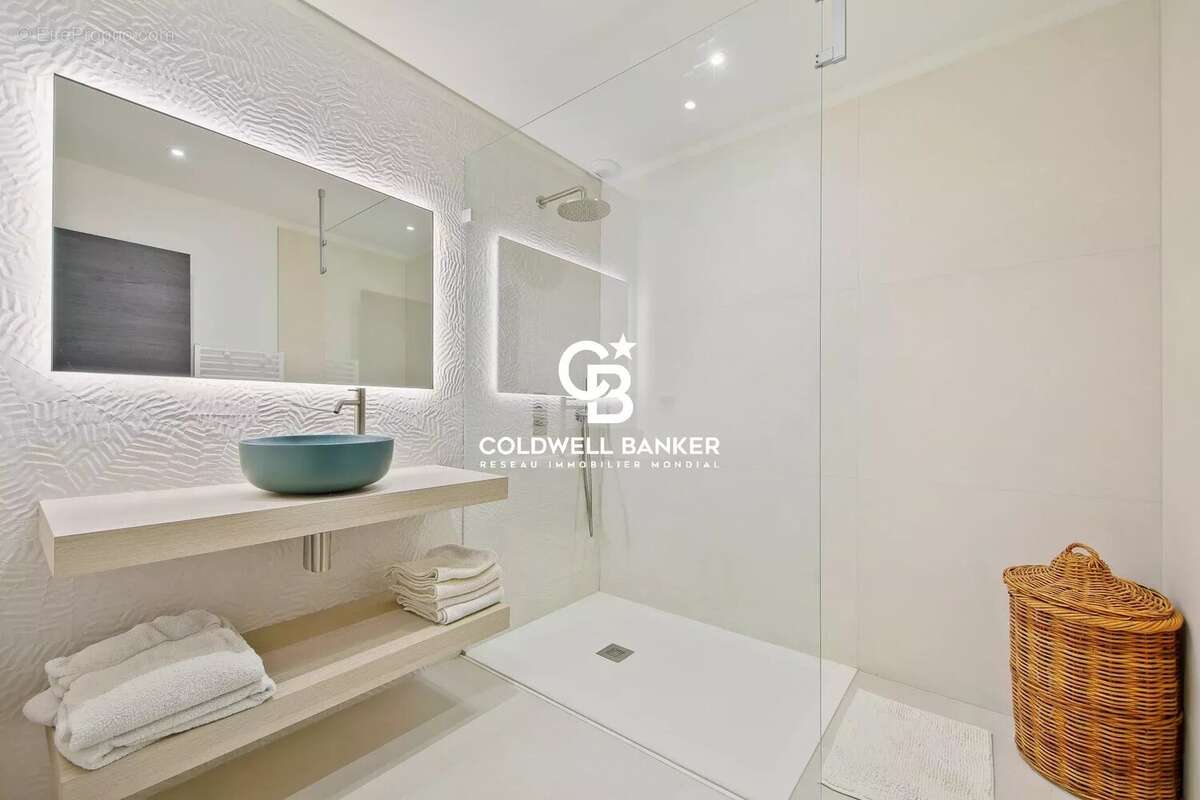 Appartement à LE LAVANDOU