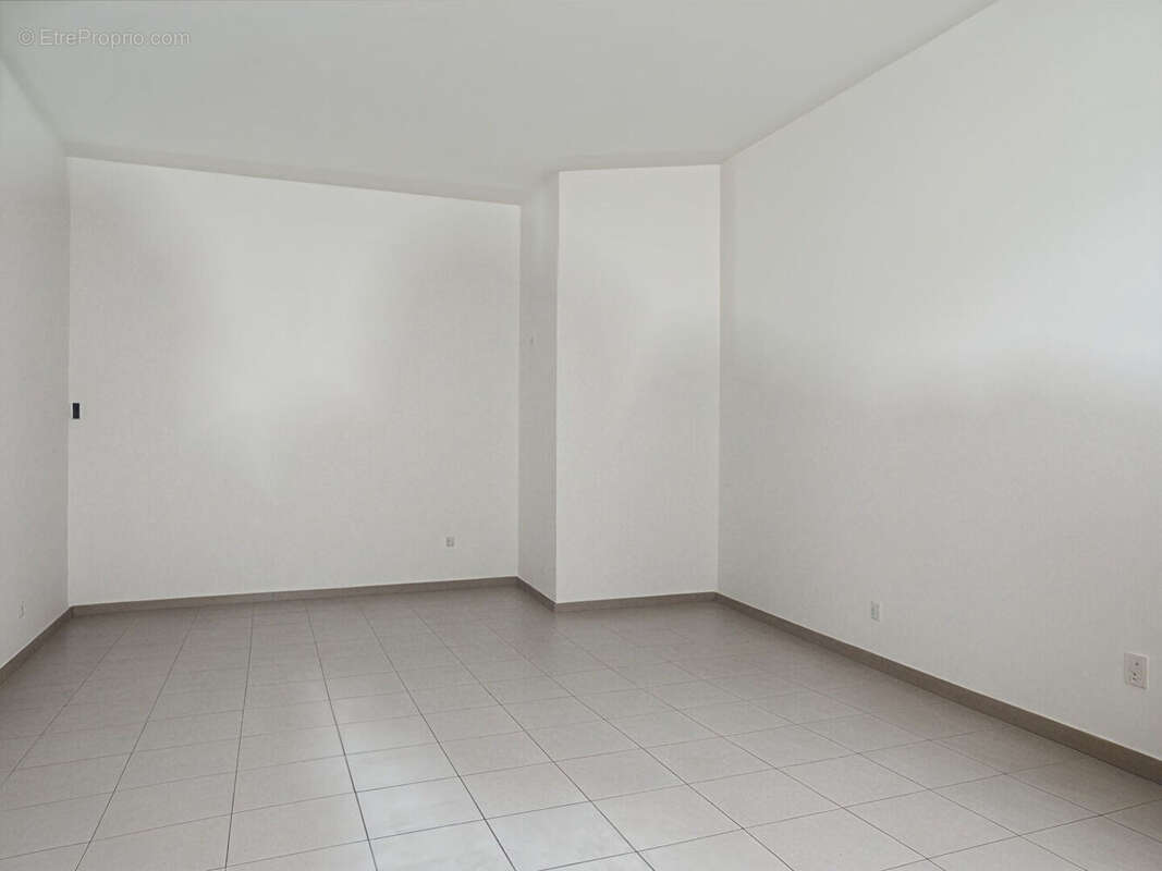 Appartement à SAINT-AUBIN-D&#039;AUBIGNE