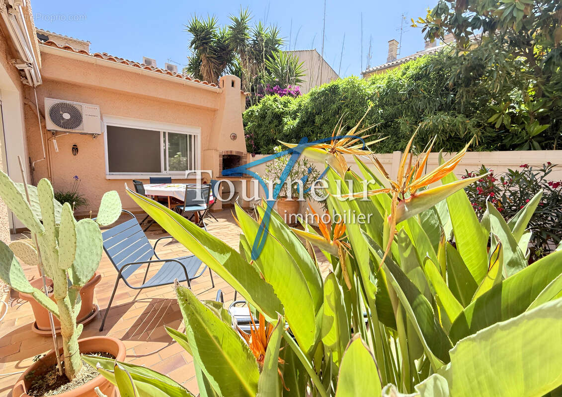 Appartement à SANARY-SUR-MER