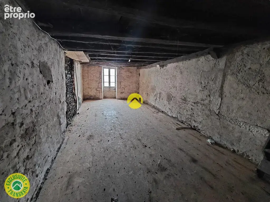 Maison de village avec garage - photo 15