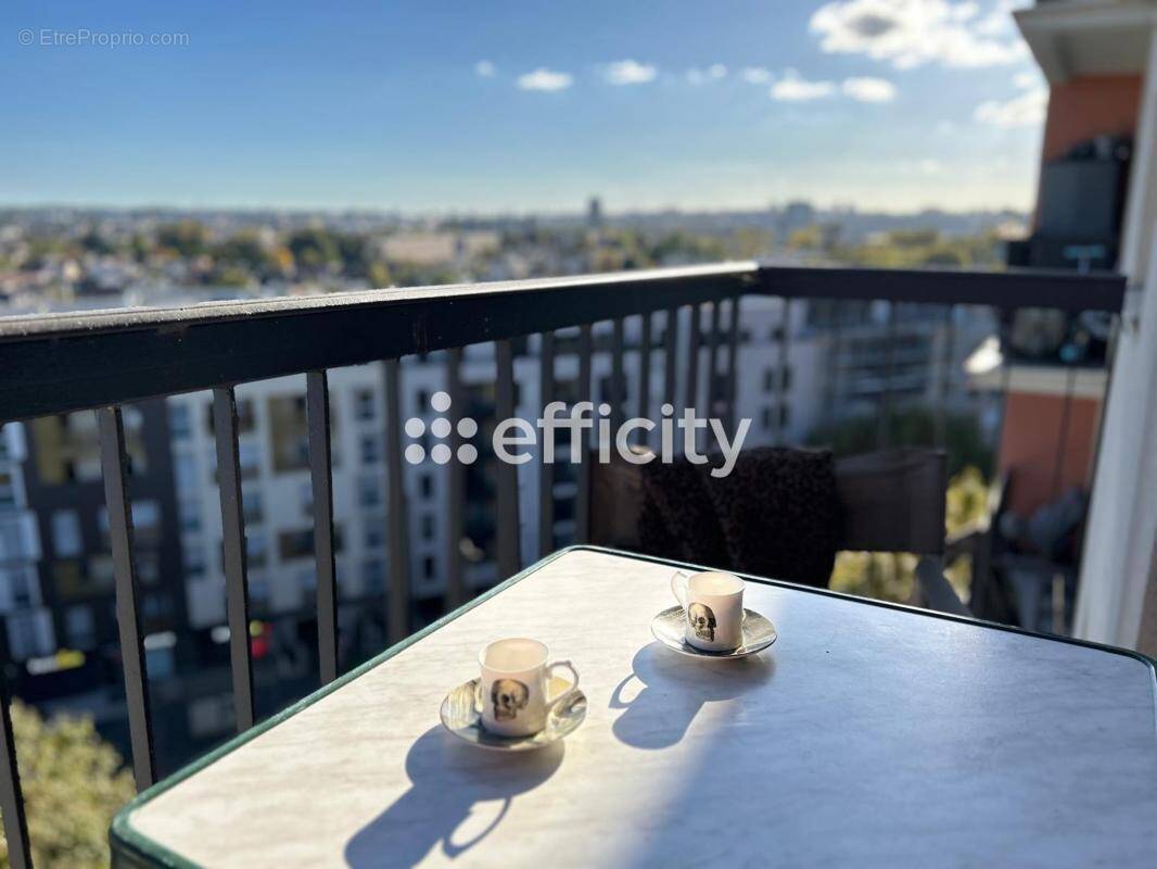 Appartement à BONDY