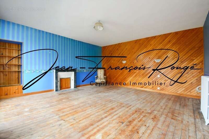 Maison à TOURVILLE-SUR-SIENNE