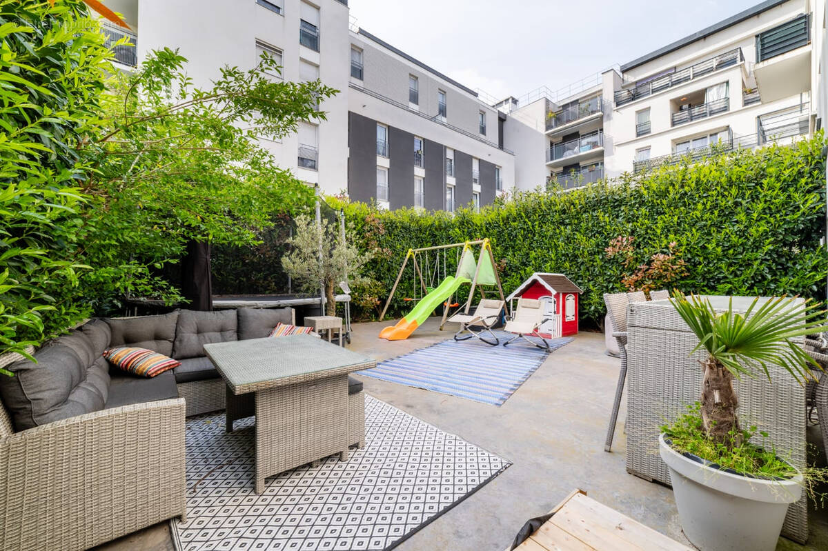 Appartement à GENNEVILLIERS