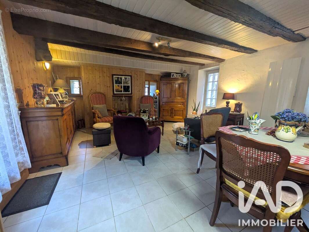 Photo 7 - Maison à SALLES-DE-BELVES