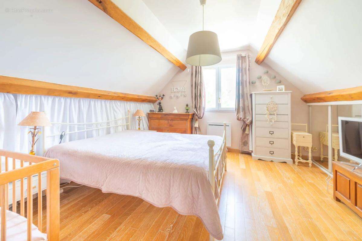 Maison à BOIS-D'ARCY