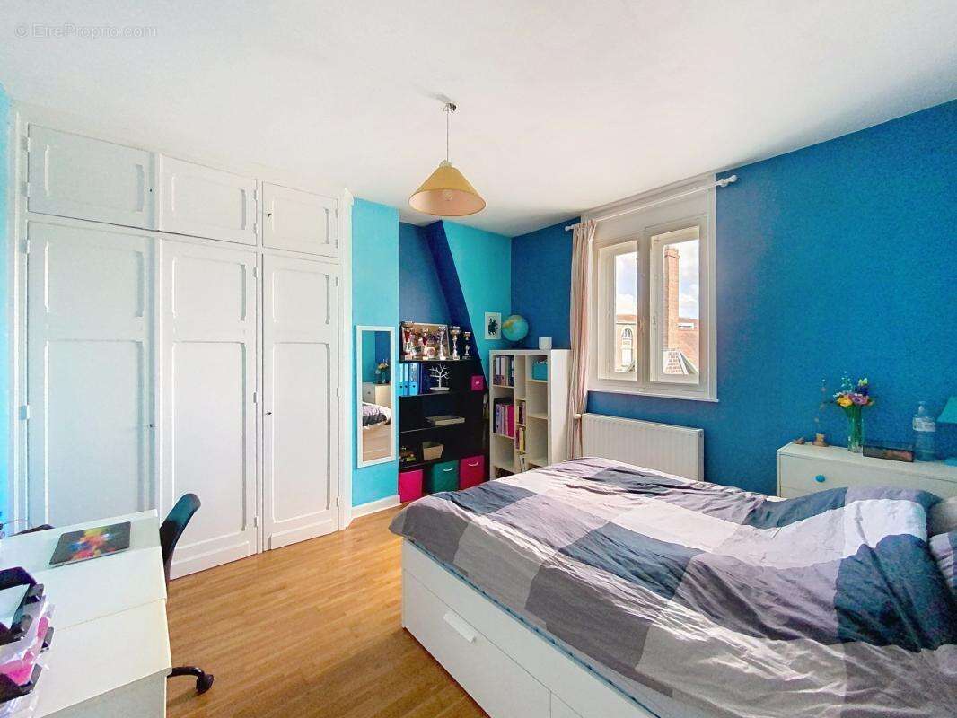 Maison à LA CHAPELLE-D&#039;ARMENTIERES