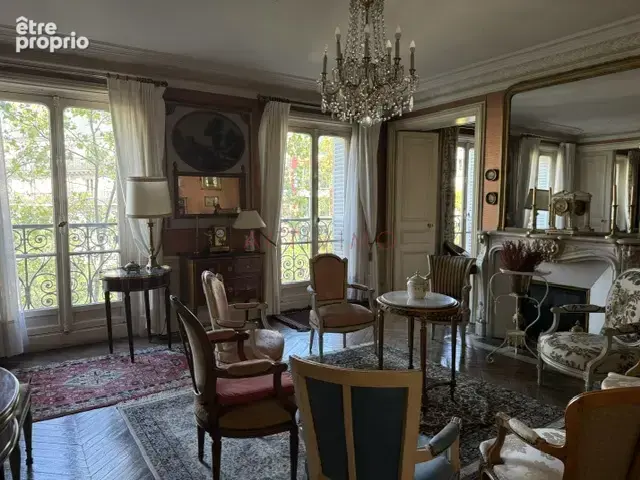 Appartement à PARIS-10E